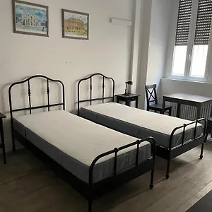 https://im-apartments-appartamento-in-zona-piazza-repubblica-centrale.it-lombardy.com